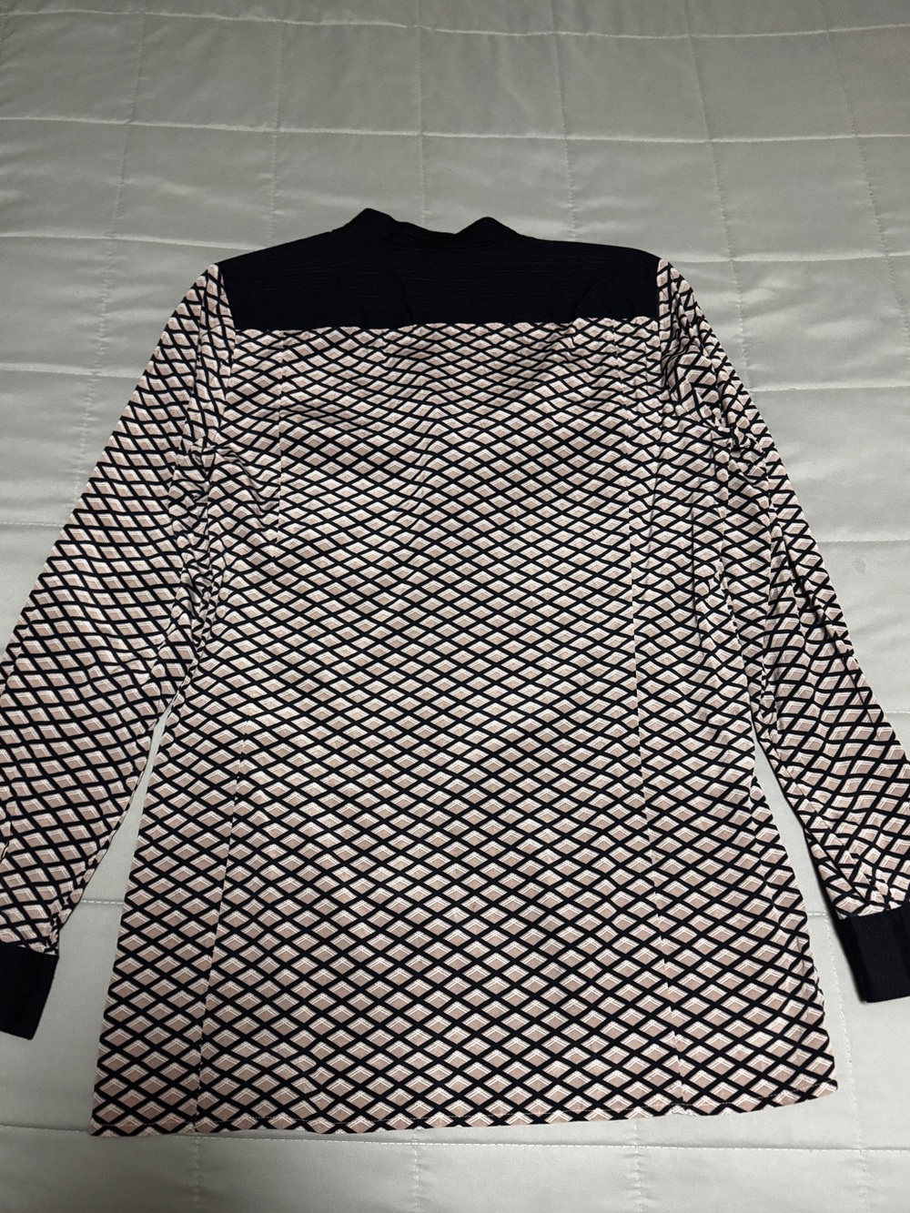 Tory Burch Black Beige Geometric Silk Blend Split Neck Long Sleeve Blouse Sz 10 - Picture 6 of 10
